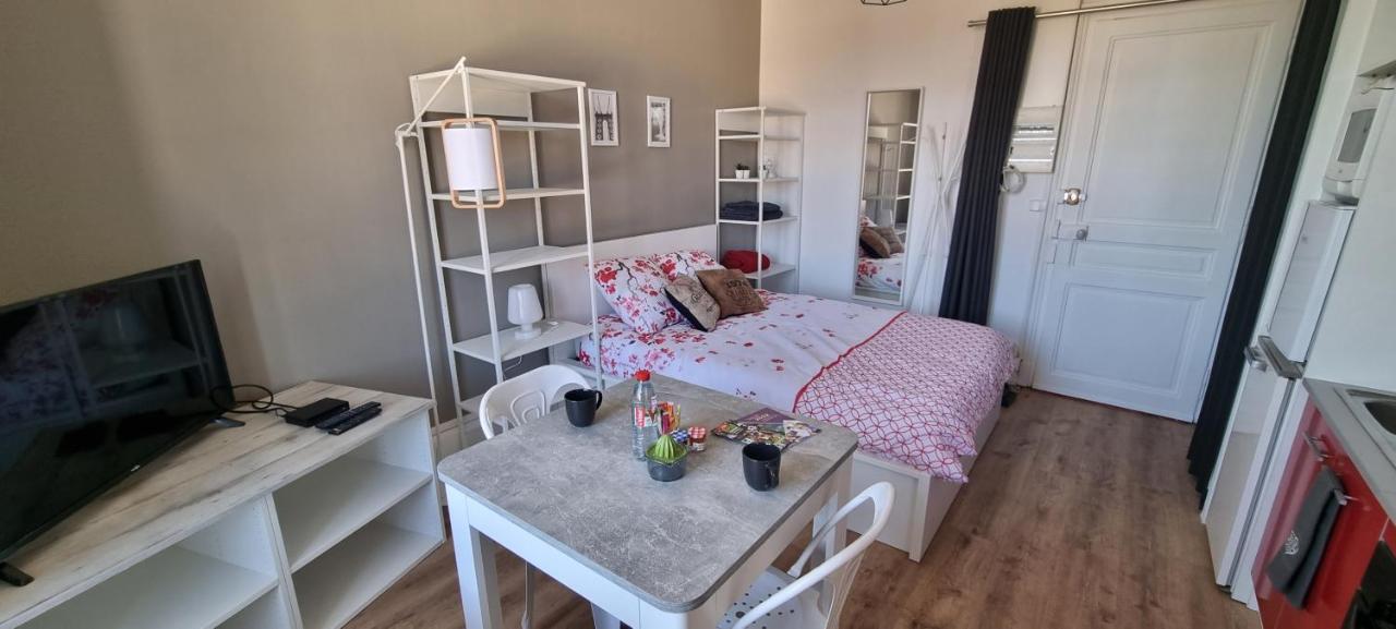 Vittel Studio Neuf En Centre-Ville Ideal Curiste Екстериор снимка